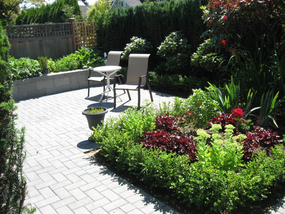 Concrete paver patio landscaping vancouver bc